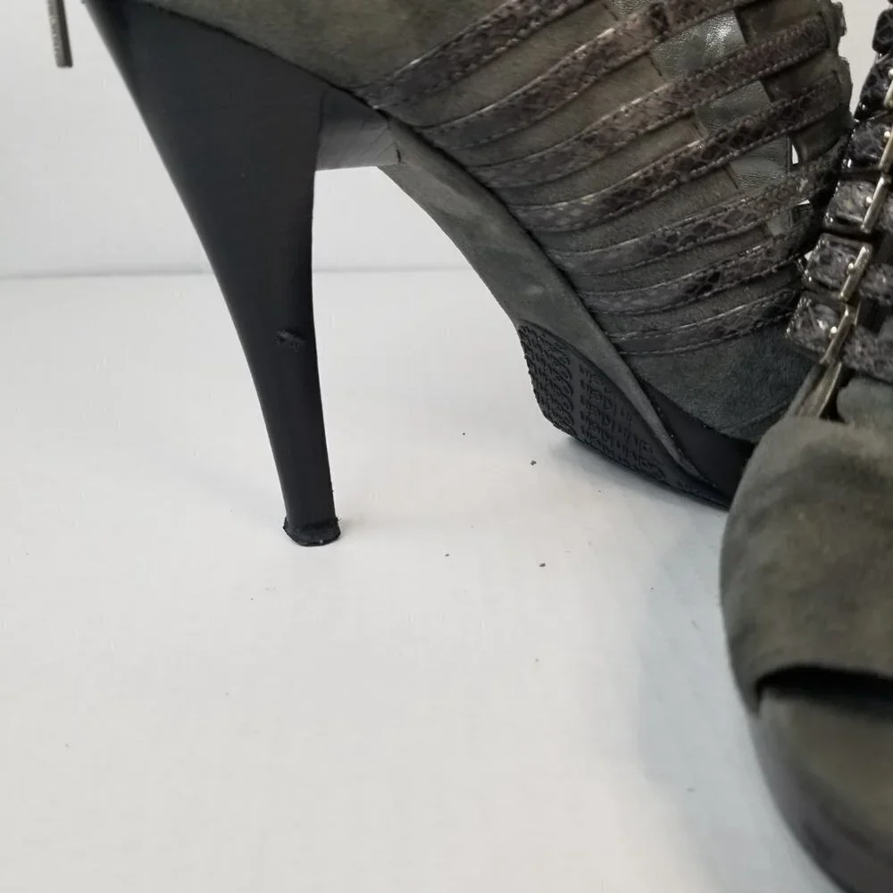 Calvin Klein Danica Platform Stiletto Heels Pumps Grey Suede Date Night Sz 9.5 - Picture 14 of 16